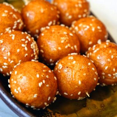 成都高新區(qū)名小吃糖油果子哪里可以學(xué)？