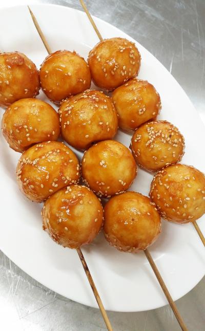 成都哪里學(xué)習(xí)正宗小吃技術(shù)？ 街邊糖油果子技術(shù)培訓(xùn)
