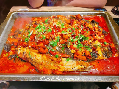 烤魚技術(shù)培訓(xùn)哪家好一點(diǎn)？成都烤魚專業(yè)培訓(xùn)