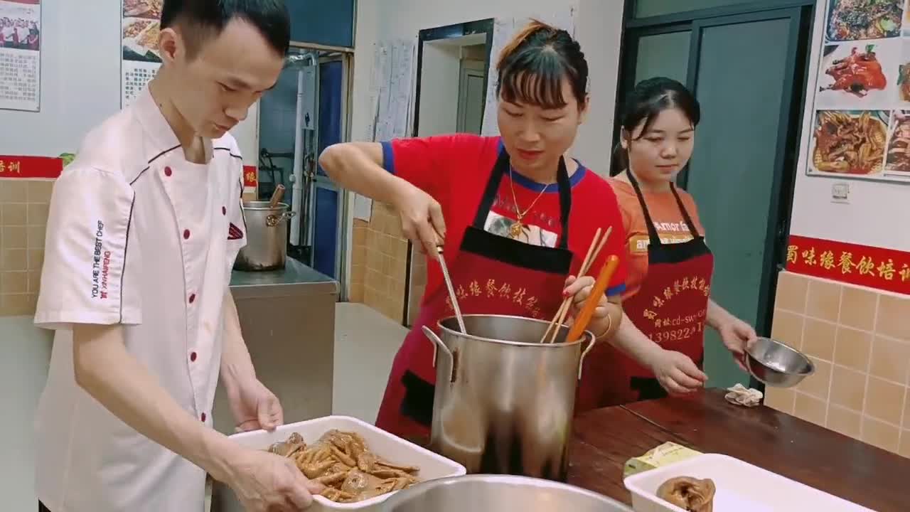 培訓(xùn)面食中心技術(shù)有哪些？蜀味緣早餐技術(shù)培訓(xùn)中心